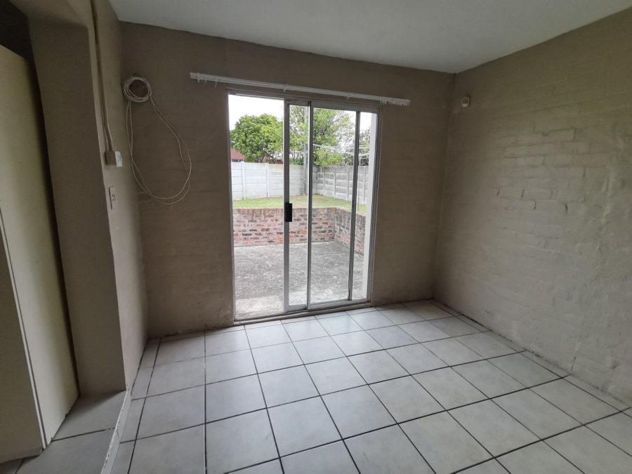 To Let 1 Bedroom Property for Rent in Kabega Park Eastern Cape